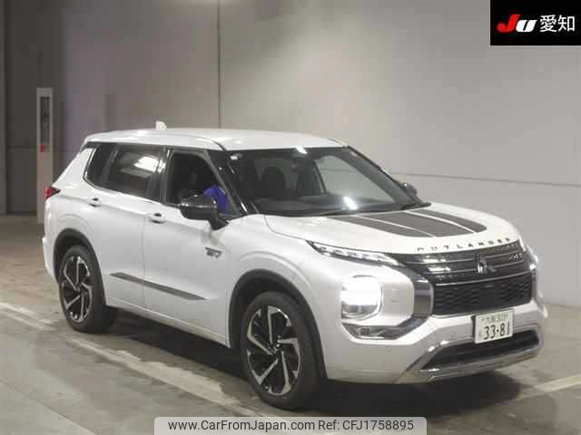 mitsubishi outlander-phev 2024 CFJ1758895 image 1
