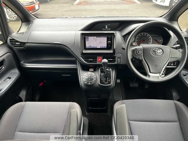 toyota voxy 2017 -TOYOTA--Voxy DBA-ZRR80G--ZRR80-0304386---TOYOTA--Voxy DBA-ZRR80G--ZRR80-0304386- image 2