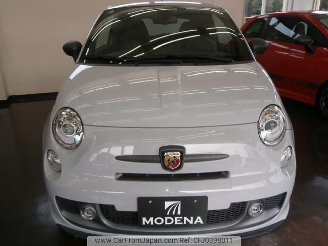 abarth 595 2016 quick_quick_312141_ZFA3120000J658193 image 2