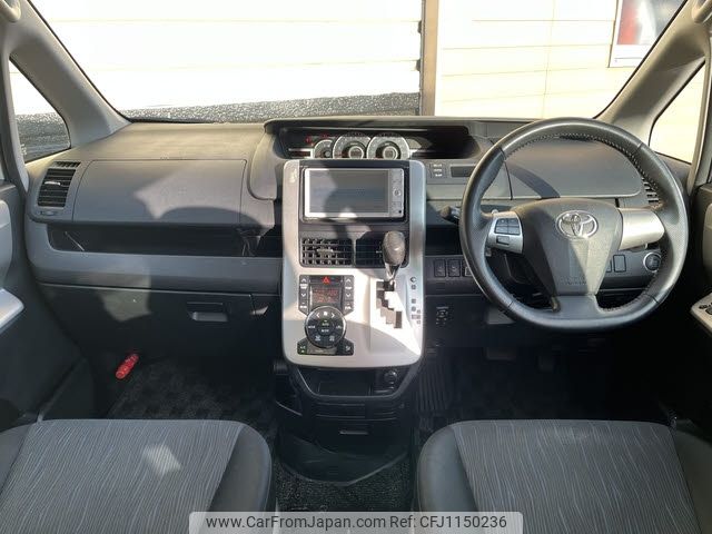 toyota noah 2011 -TOYOTA--Noah DBA-ZRR70W--ZRR70-0416253---TOYOTA--Noah DBA-ZRR70W--ZRR70-0416253- image 2
