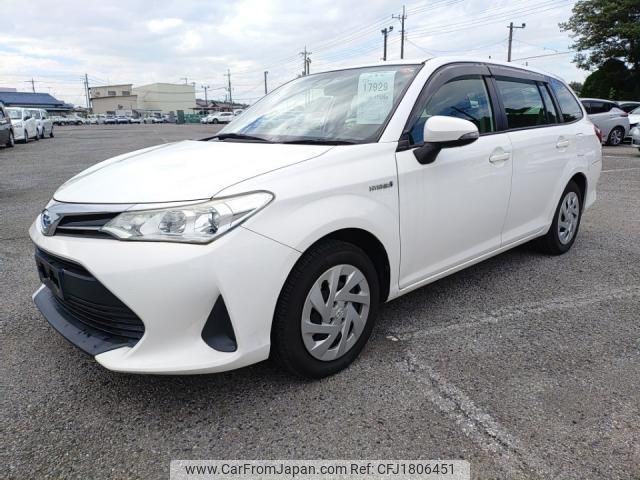 toyota corolla-fielder 2018 CFJ1806451 image 1