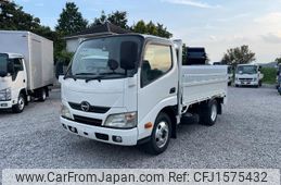 hino dutro 2012 CFJ1575432