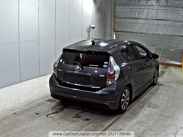 toyota aqua 2015 -TOYOTA--AQUA NHP10--NHP10-2388414---TOYOTA--AQUA NHP10--NHP10-2388414- image 2