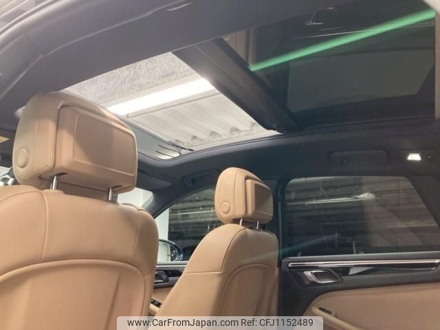 porsche macan 2023 quick_quick_3BA-J1NT_WP1ZZZ95ZPLB11441 image 2