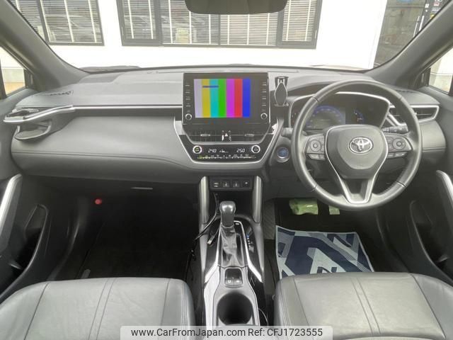 toyota corolla-cross 2022 CFJ1723555 image 2