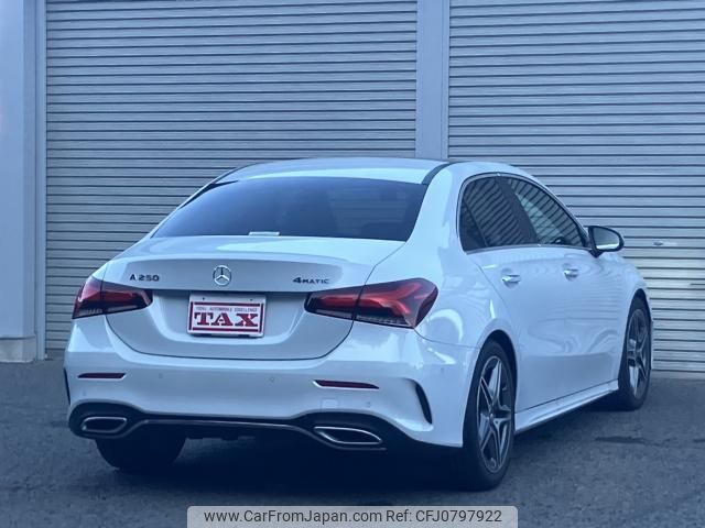 mercedes-benz a-class 2019 quick_quick_5BA-177147M_WDD1771472WD28584 image 2