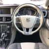 volvo v40 2018 quick_quick_LDA-MD4204T_YV1MVA8RDK2565544 image 3