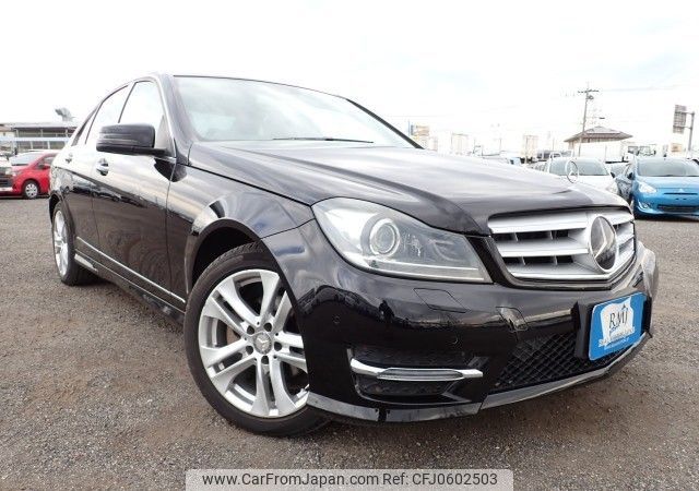 mercedes-benz c-class 2013 REALMOTOR_N2024120260F-12 image 2