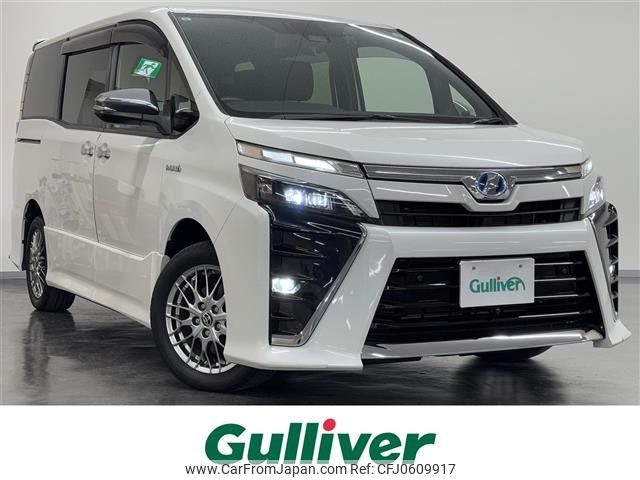 toyota voxy 2019 -TOYOTA--Voxy DAA-ZWR80W--ZWR80-0411796---TOYOTA--Voxy DAA-ZWR80W--ZWR80-0411796- image 1