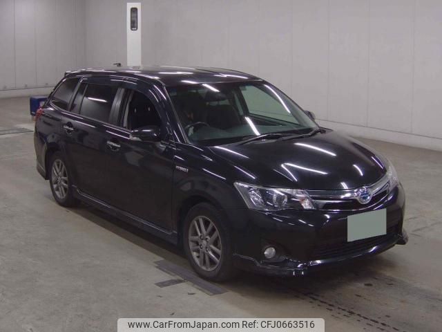 toyota corolla-fielder 2015 quick_quick_DAA-NKE165G_NKE165-7099498 image 1