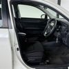 toyota corolla-axio 2017 CARSENSOR_JP_AU6328923431 image 17