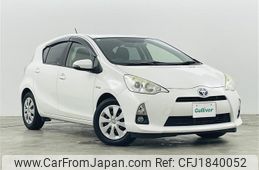 toyota aqua 2012 CFJ1840052