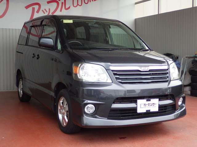 toyota noah 2002 17112805 image 1