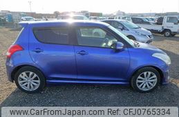 suzuki swift 2015 NIKYO_HJ77734