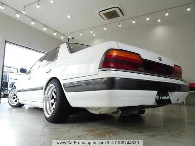 nissan laurel 1990 quick_quick_HC33_HC33-095400 image 2