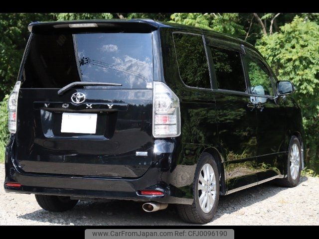 toyota voxy 2011 -TOYOTA--Voxy ZRR70W--0453265---TOYOTA--Voxy ZRR70W--0453265- image 2