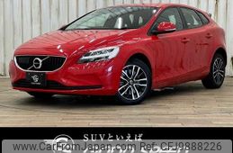 volvo v40 2018 -VOLVO--Volvo V40 DBA-MB4154T--YV1MV2920J2508176---VOLVO--Volvo V40 DBA-MB4154T--YV1MV2920J2508176-