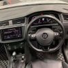 volkswagen tiguan 2018 quick_quick_LDA-5NDFGF_WVGZZZ5NZJW949704 image 3