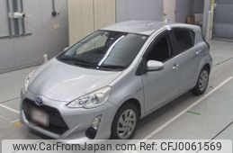 toyota aqua 2015 -TOYOTA--AQUA NHP10-6409173---TOYOTA--AQUA NHP10-6409173-