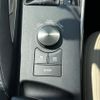lexus is 2020 CFJ1608396 image 14