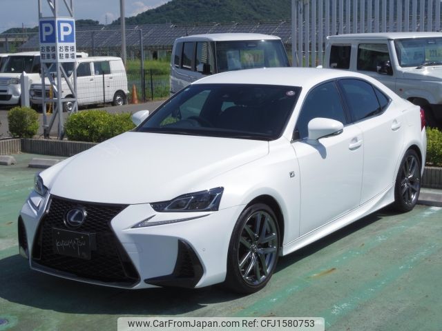 lexus is 2018 CFJ1580753 image 1