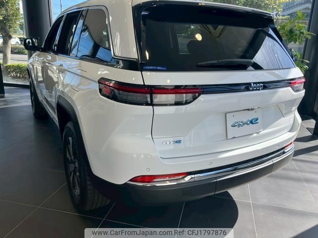 jeep grand-cherokee 2025 CFJ1797876 image 2