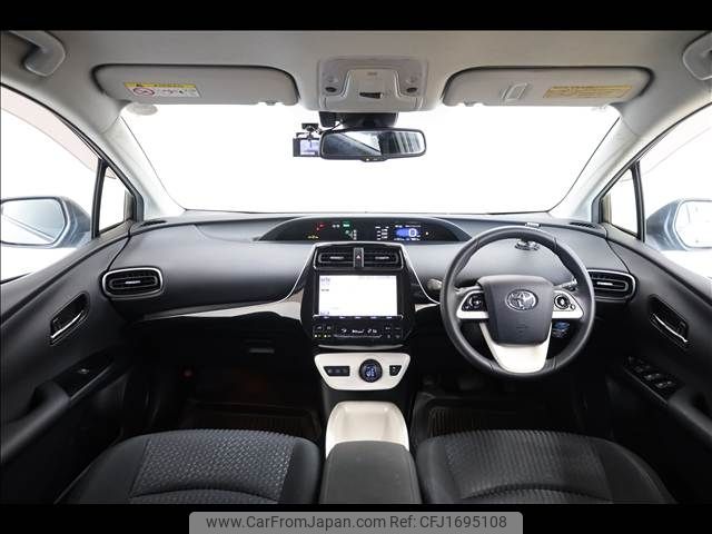 toyota prius 2016 CFJ1695108 image 2