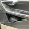 volvo v60 2015 CFJ1820306 image 13