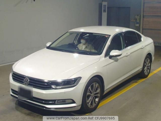 volkswagen passat 2016 quick_quick_DBA-3CCZE_WVWZZZ3CZGE104257 image 1