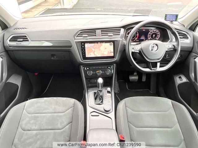 volkswagen tiguan 2018 quick_quick_5NDFGF_WVGZZZ5NZKW805744 image 2