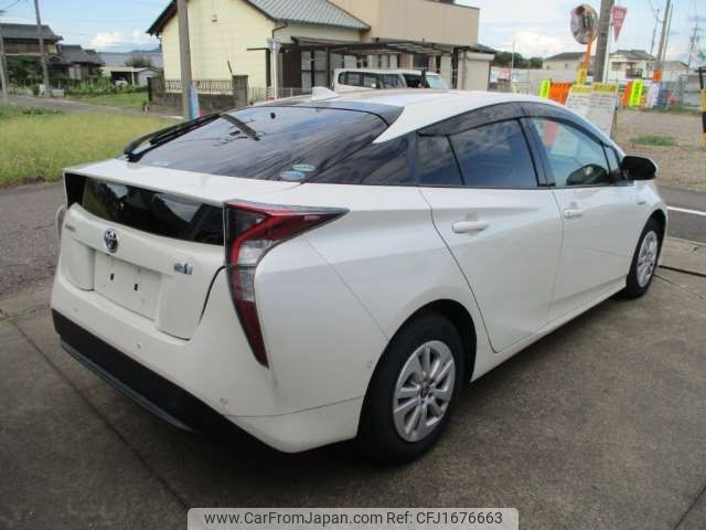 toyota prius 2018 CFJ1676663 image 2