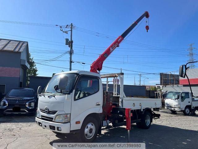 hino dutro 2011 GOO_NET_EXCHANGE_0302609A30250709W001 image 2