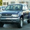 toyota-hilux-sports-pick-up-2003-13838-car_79062470-89ee-48ed-8a1f-78ee9343caf5