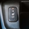 honda fit-shuttle 2013 G00095 image 25