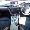 bmw 3-series 2018 -BMW--BMW 3 Series DBA-8A20--WBA8A16000NU77931---BMW--BMW 3 Series DBA-8A20--WBA8A16000NU77931- image 3