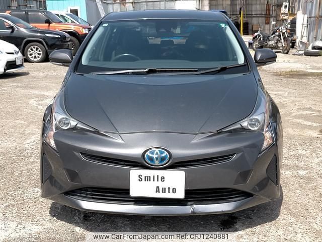 toyota prius 2016 quick_quick_ZVW50_ZVW50-6027441 image 2