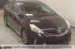 toyota prius-α 2012 -TOYOTA--Prius α ZVW41W-3104782---TOYOTA--Prius α ZVW41W-3104782-