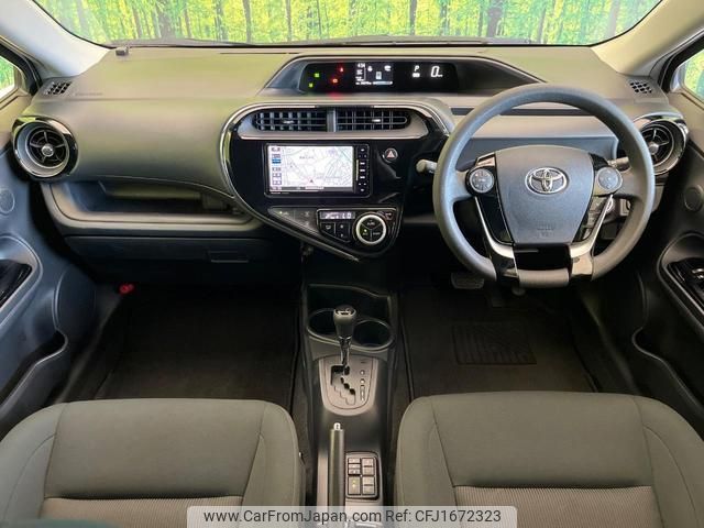 toyota aqua 2018 CFJ1672323 image 2