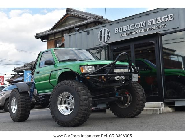 Is It Illegal To Buy A Toyota Hilux In The US? - JDM Export