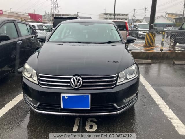 volkswagen passat 2014 -VOLKSWAGEN--VW Passat DBA-3CCAX--WVWZZZ3CZEP018823---VOLKSWAGEN--VW Passat DBA-3CCAX--WVWZZZ3CZEP018823- image 2