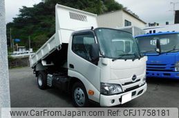 hino dutro 2025 CFJ1758181