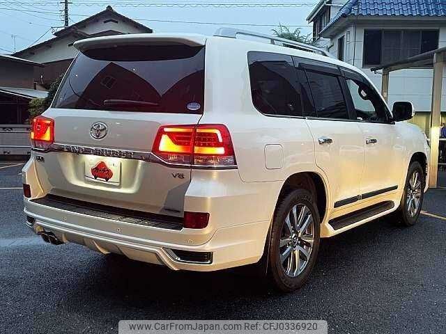 toyota land-cruiser 2017 504928-925047 image 2