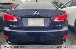 lexus is 2011 NIKYO_RS48483