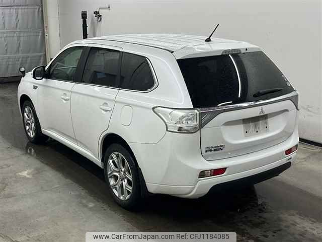 mitsubishi outlander-phev 2014 -MITSUBISHI--Outlander PHEV GG2W-0013341---MITSUBISHI--Outlander PHEV GG2W-0013341- image 2