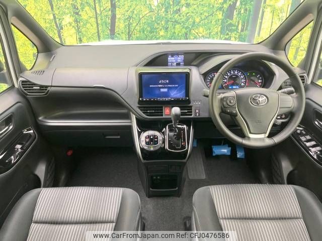 toyota voxy 2019 -TOYOTA--Voxy DBA-ZRR80W--ZRR80-0558620---TOYOTA--Voxy DBA-ZRR80W--ZRR80-0558620- image 2