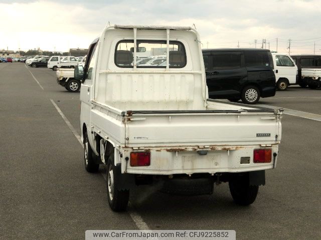 daihatsu hijet-truck 1997 No.15166 image 2