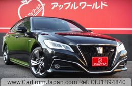 toyota crown 2018 CFJ1894840