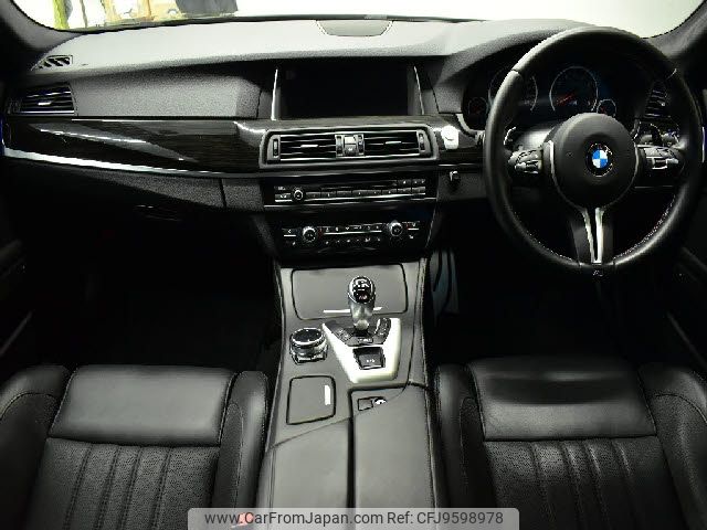 bmw m5 2015 -BMW--BMW M5 ABA-FV44M--WBSFV92060DX97613---BMW--BMW M5 ABA-FV44M--WBSFV92060DX97613- image 2