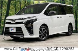 toyota voxy 2018 quick_quick_ZRR85W_ZRR85-0092097