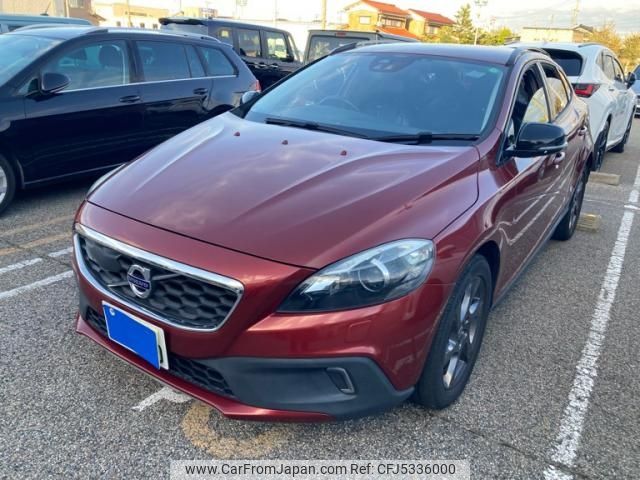 volvo v40 2013 CFJ5336000 image 1